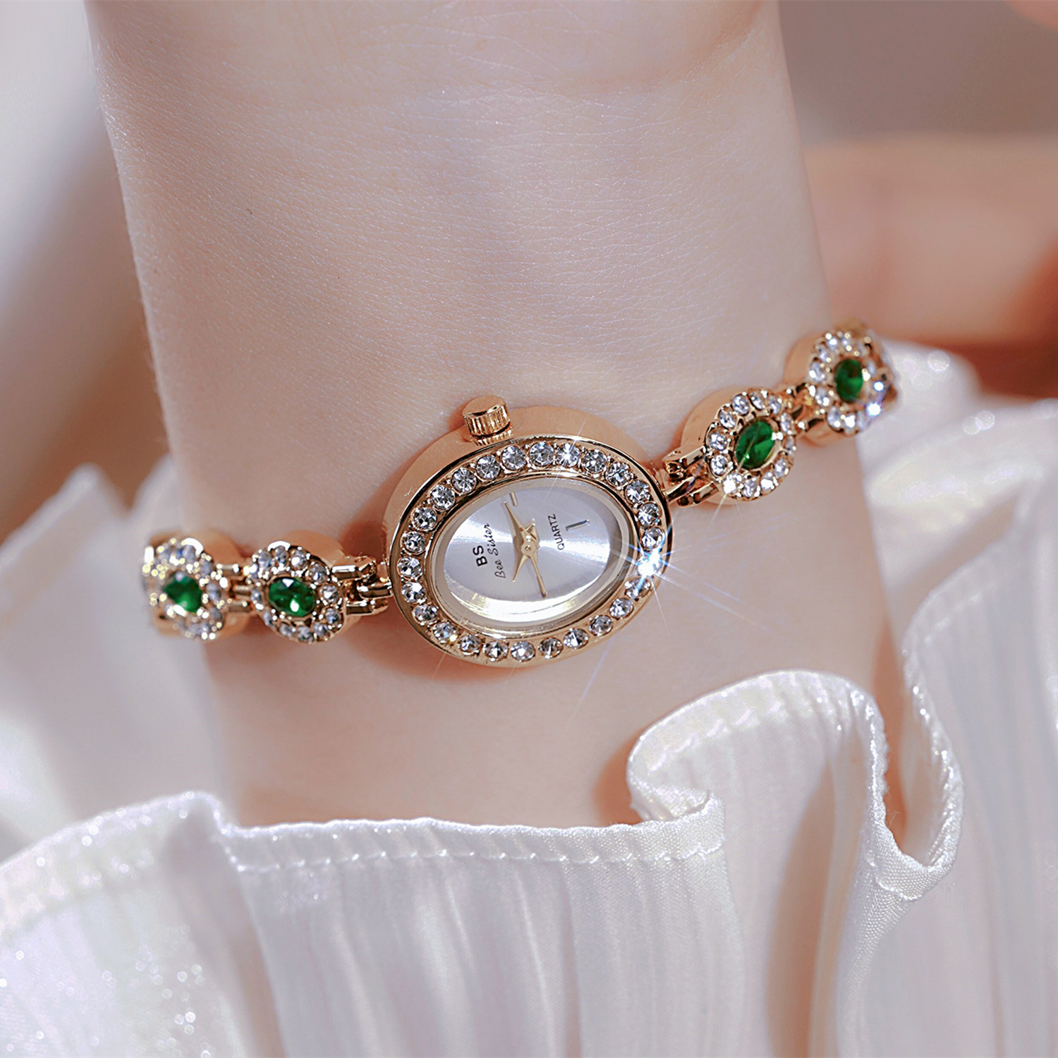 UTHAI New Women Chain Watch Li - Minimalist Thin Watch reseña y precio
